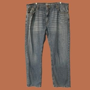 Denizen from Levi’s Men’s Light Wash Blue Cotton 285 Relaxed Jeans Size 42/32